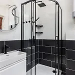 Stay2gether - Oasis - Main Train Station Appartement *
