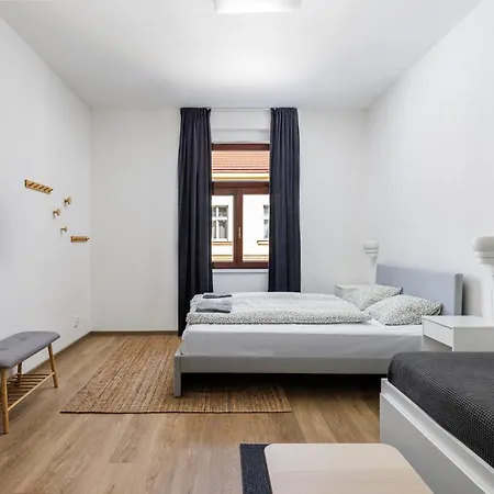 Appartement Stay2gether - Oasis - Main Train Station